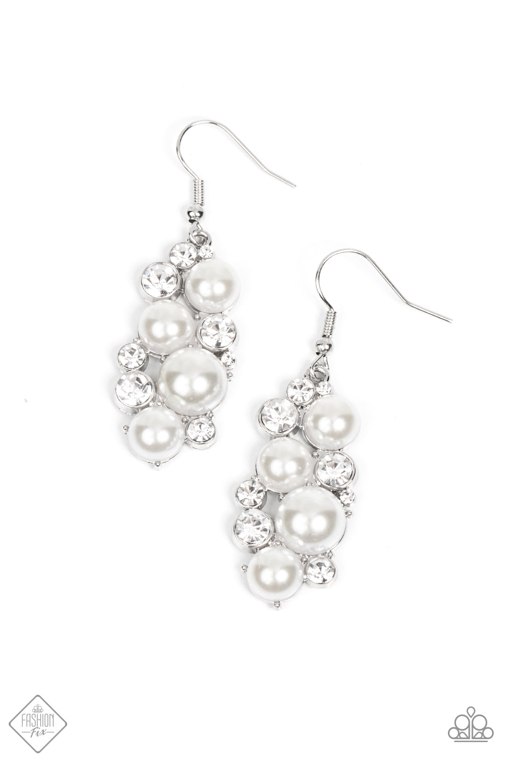 Fond of Baubles - White (FF1021)