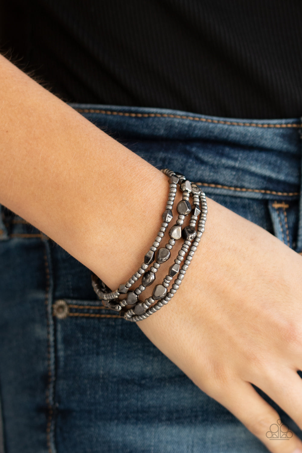 Fashionable Faceted - Black