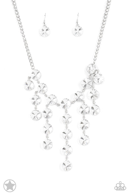 Spotlight Stunner - White (BLOCKBUSTER PIECE)
