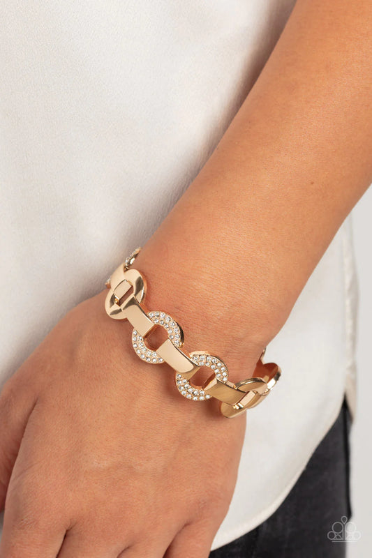 Revolutionary Romantic - Gold (0122)