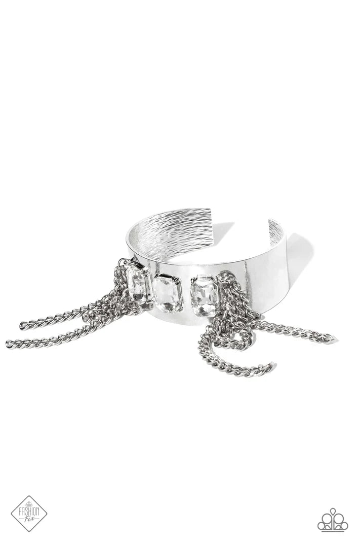 CHAIN Showers - White (MM0323)
